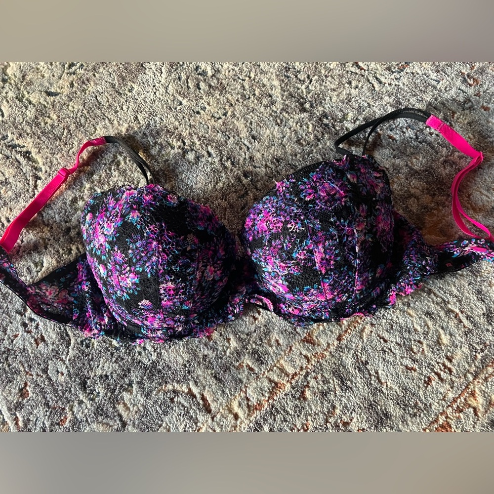 PINK Victoria's Secret Black and Purple Floral Lace Bra